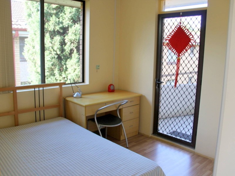 11/32 Fifth Ave, Campsie NSW 2194