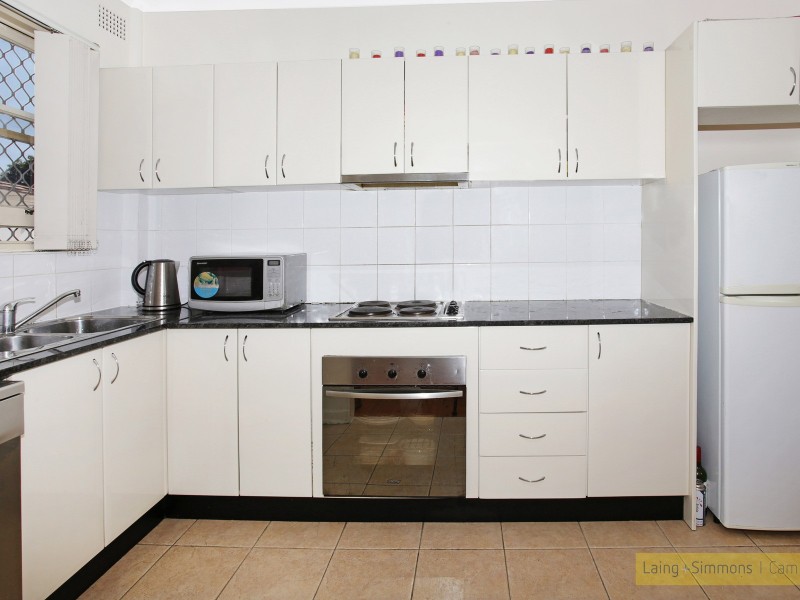 1/41 Bellombi Street, Campsie NSW 2194