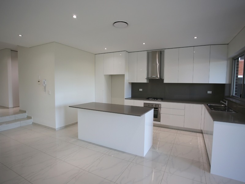 16 Rawson St, Wiley Park NSW 2195