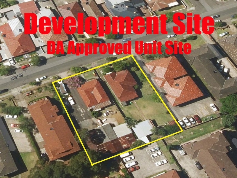 70 – 72 Amy St, Campsie NSW 2194