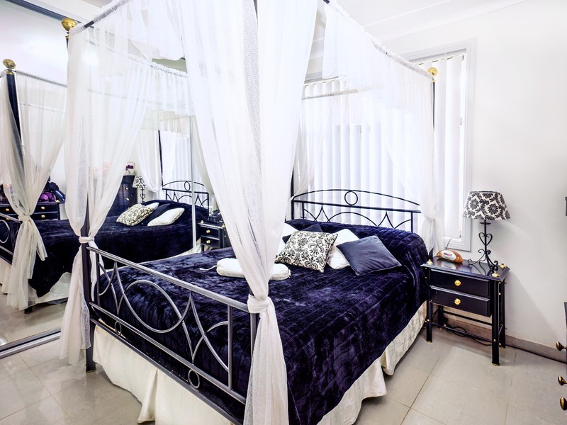 2 Nurragi st, Villawood NSW 2163