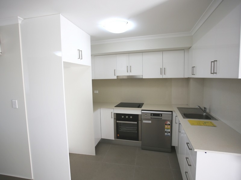 2 Remly St, Roselands NSW 2196