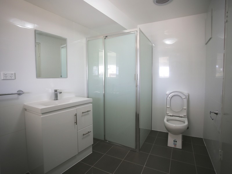 2 Remly St, Roselands NSW 2196