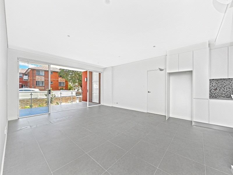 22 Seventh Ave, Campsie NSW 2194