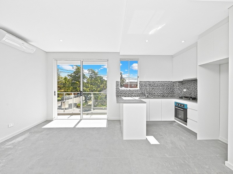 12/22 Seventh Ave, Campsie NSW 2194