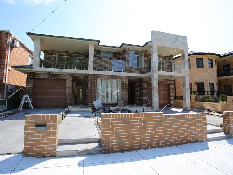 42 First Ave, Belfield NSW 2191