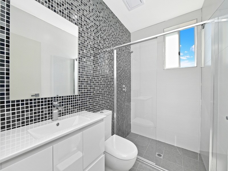 22 Seventh Ave, Campsie NSW 2194