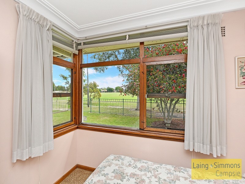 100A First Ave, Campsie NSW 2194