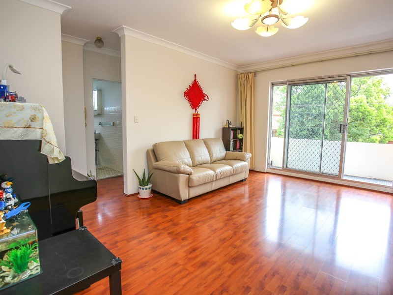 12/10-12 Third Ave, Campsie NSW 2194
