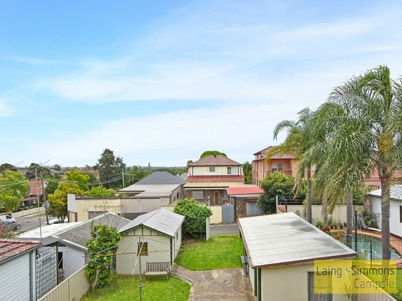 73 Amy St, Campsie NSW 2194