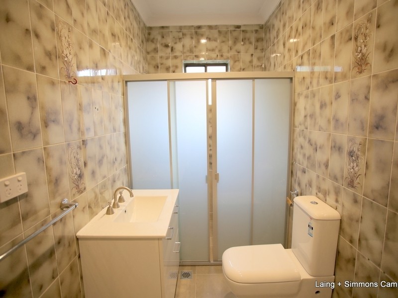 20 Howard St, Canterbury NSW 2193