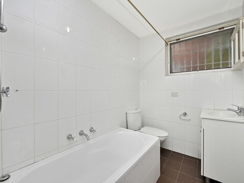 96 Duke St, Campsie NSW 2194