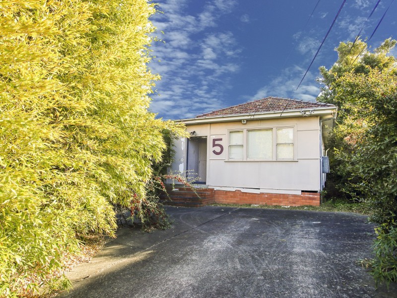 5 Formosa Street, Sylvania NSW 2224