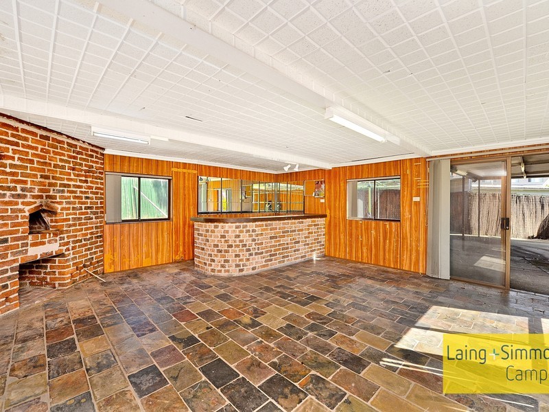 9 Jacqueline Cresent, Greenacre NSW 2190