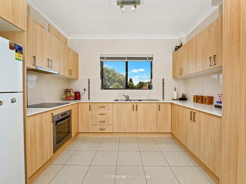 2/3 Stanley St, Campsie NSW 2194