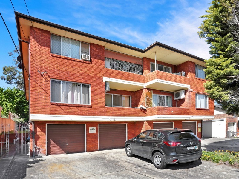 2/76 Rossmore Ave, Punchbowl NSW 2196