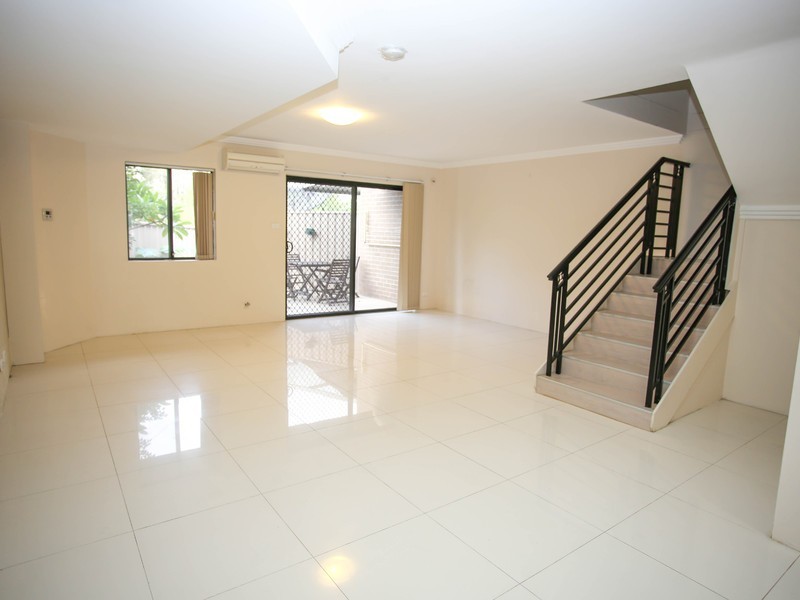 2/85  Second Ave, Campsie NSW 2194