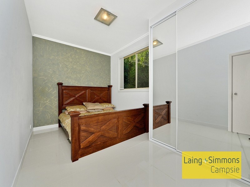 10 Buckland Street, Greenacre NSW 2190