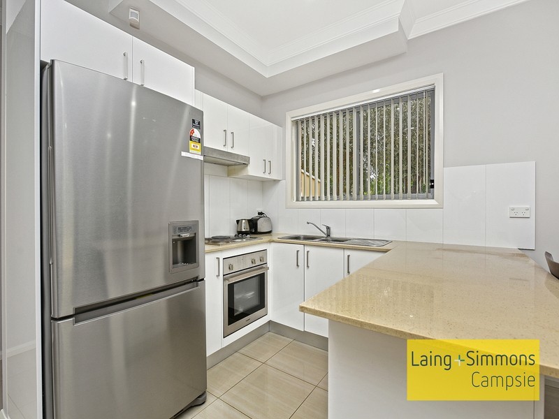 1/30 Chiswick Road, Greenacre NSW 2190