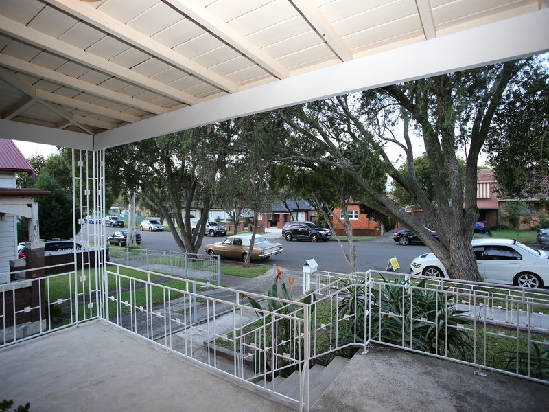 .127 Dennis Street, Lakemba NSW 2195