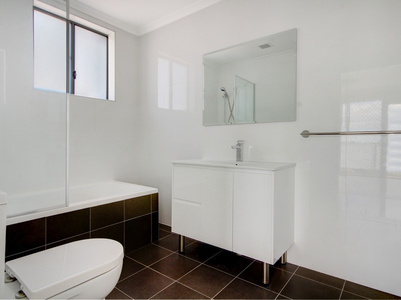 2 Remly Street, Roselands NSW 2196