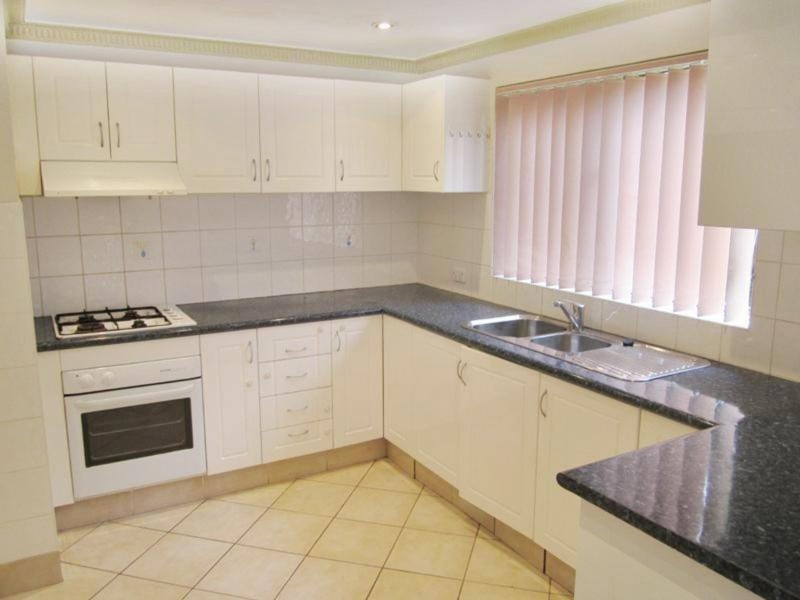 11B First Ave, Campsie NSW 2194