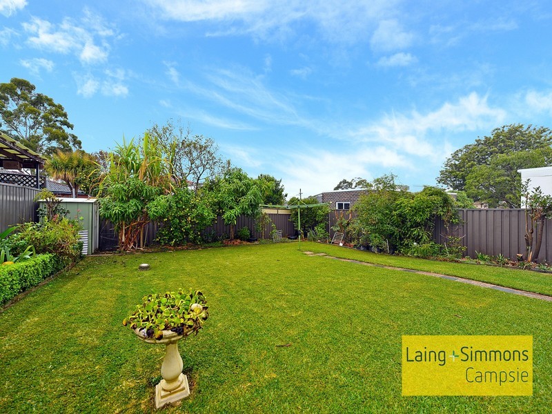 88 Ludgate Street, Roselands NSW 2196