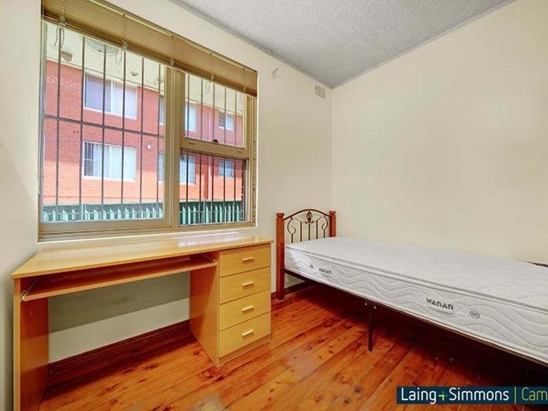 2/16 Unara St, Campsie NSW 2194