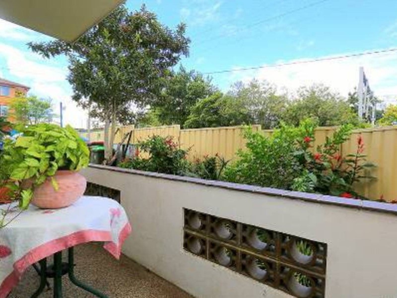 2 Shadforth St, Wiley Park NSW 2195