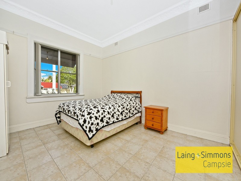 18 Queen St, Croydon Park NSW 2133