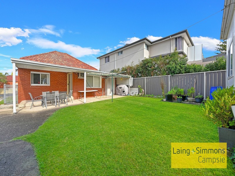 18 Queen St, Croydon Park NSW 2133