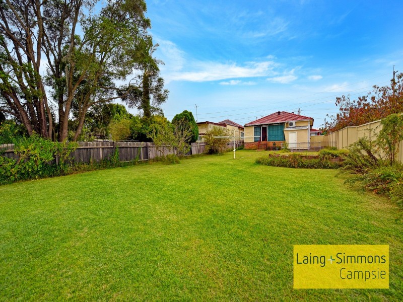 9 Hill Road, Birrong NSW 2143