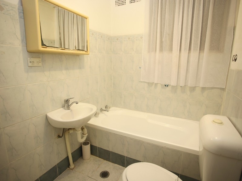 7/24 Fairmount St, Lakemba NSW 2195