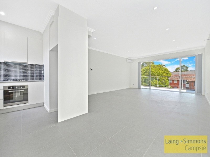 24 Seventh Ave, Campsie NSW 2194