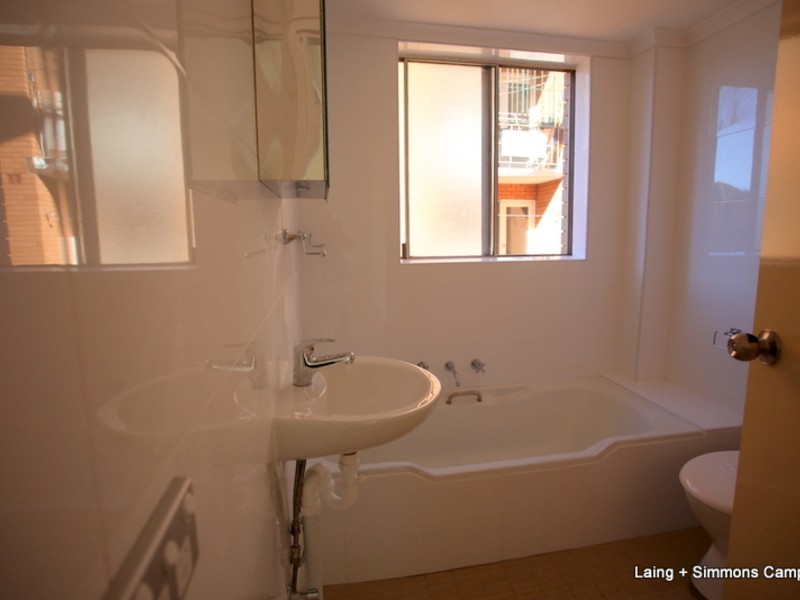 75 Seventh Avenue, Campsie NSW 2194