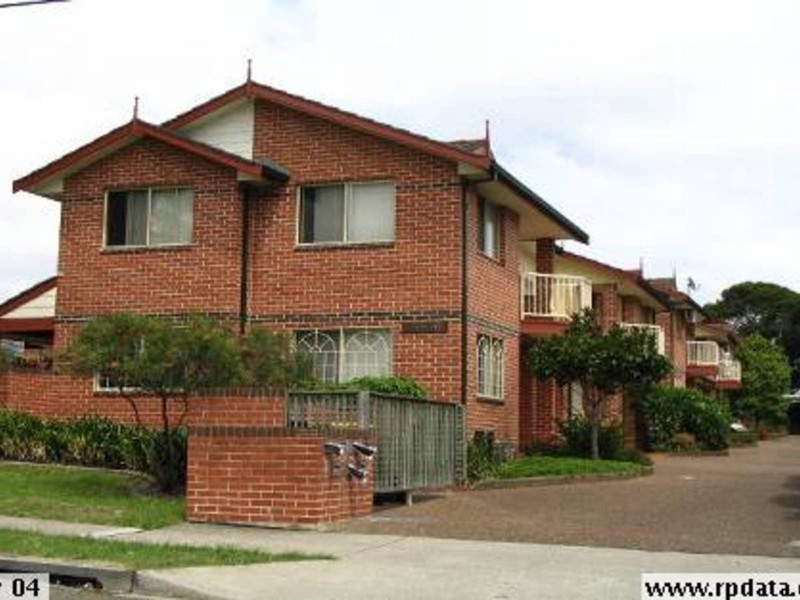 3/78 Highclere Ave, Punchbowl NSW 2196