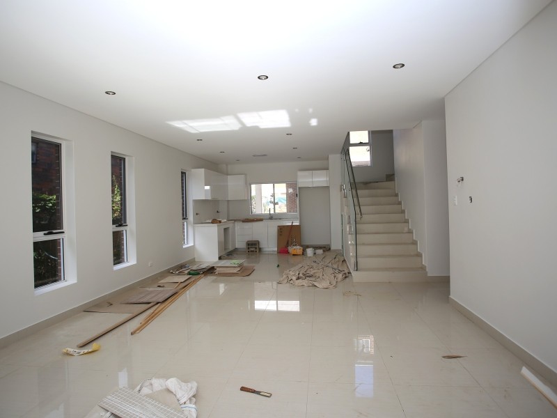 118 Railway Trc, Merrylands NSW 2160