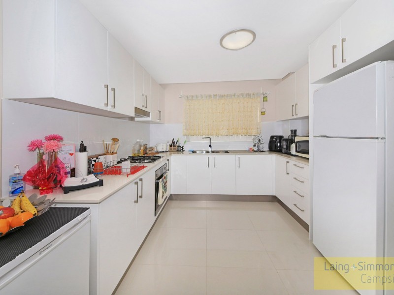 2/76 Clissold Parade, Campsie NSW 2194