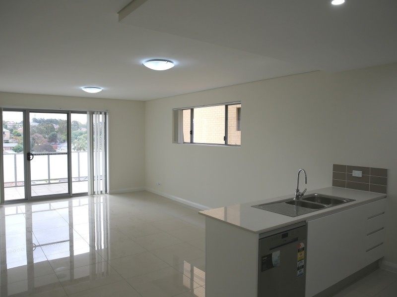 8 French Ave, Bankstown NSW 2200