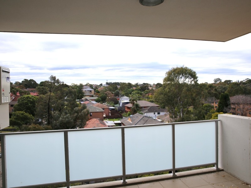 8 French Ave, Bankstown NSW 2200