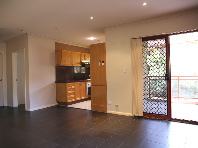 8/17 Milton St, Bankstown NSW 2200