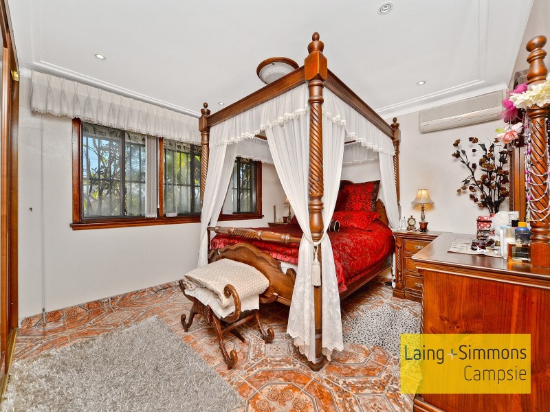 22 Lions Avenue, Lurnea NSW 2170