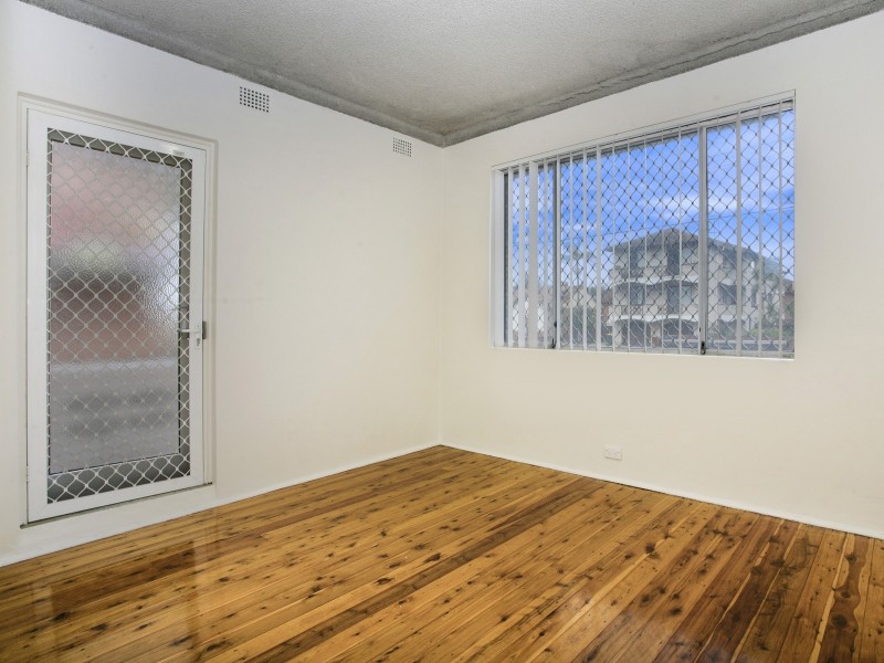 1/59 Frederick St, Campsie NSW 2194