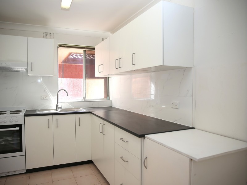 10/18 Unara St, Campsie NSW 2194