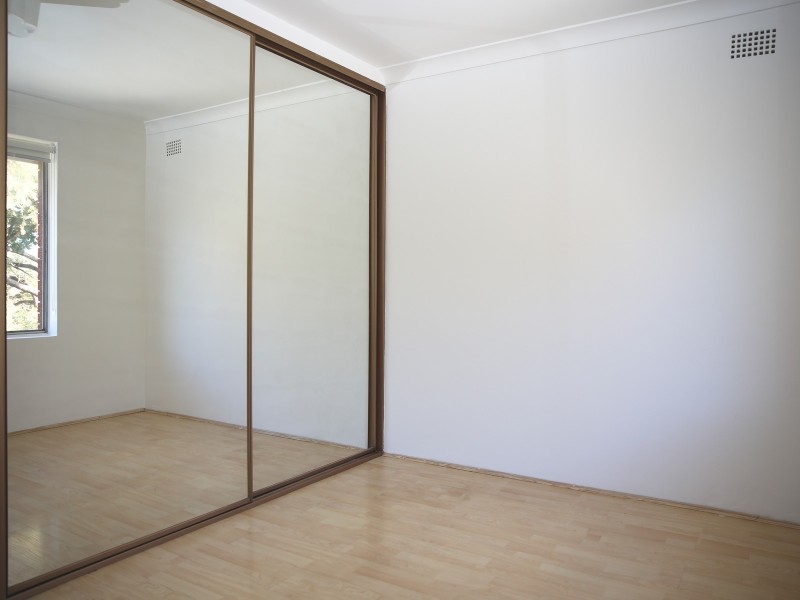 10/18 Unara St, Campsie NSW 2194