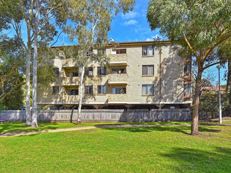 270 King Georges Rd, Roselands NSW 2196