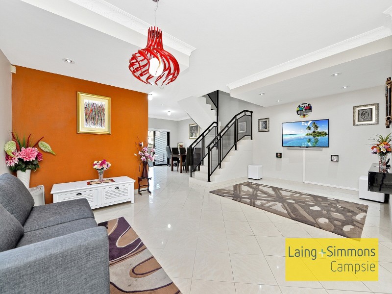 142 Juno Parade, Greenacre NSW 2190