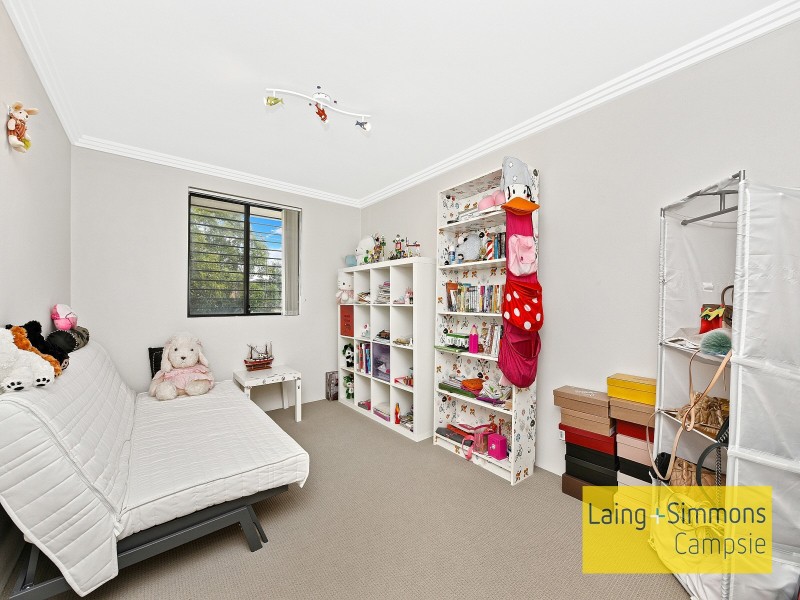 85 Second Ave, Campsie NSW 2194