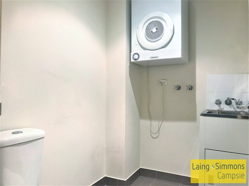 8/37-43 Eastbourne Road, Homebush West NSW 2140