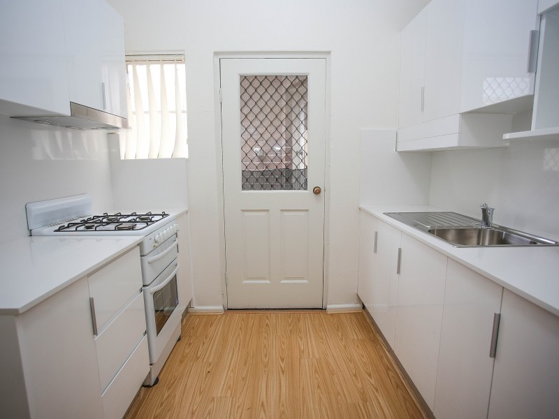 4/8 Bridge Road, Belmore NSW 2192